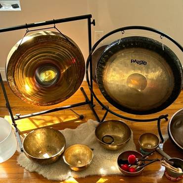 Corporate sound healing group experience