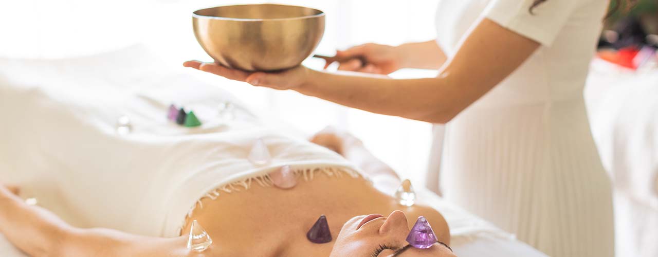 Pranic healing energy session by Agustina Caminos